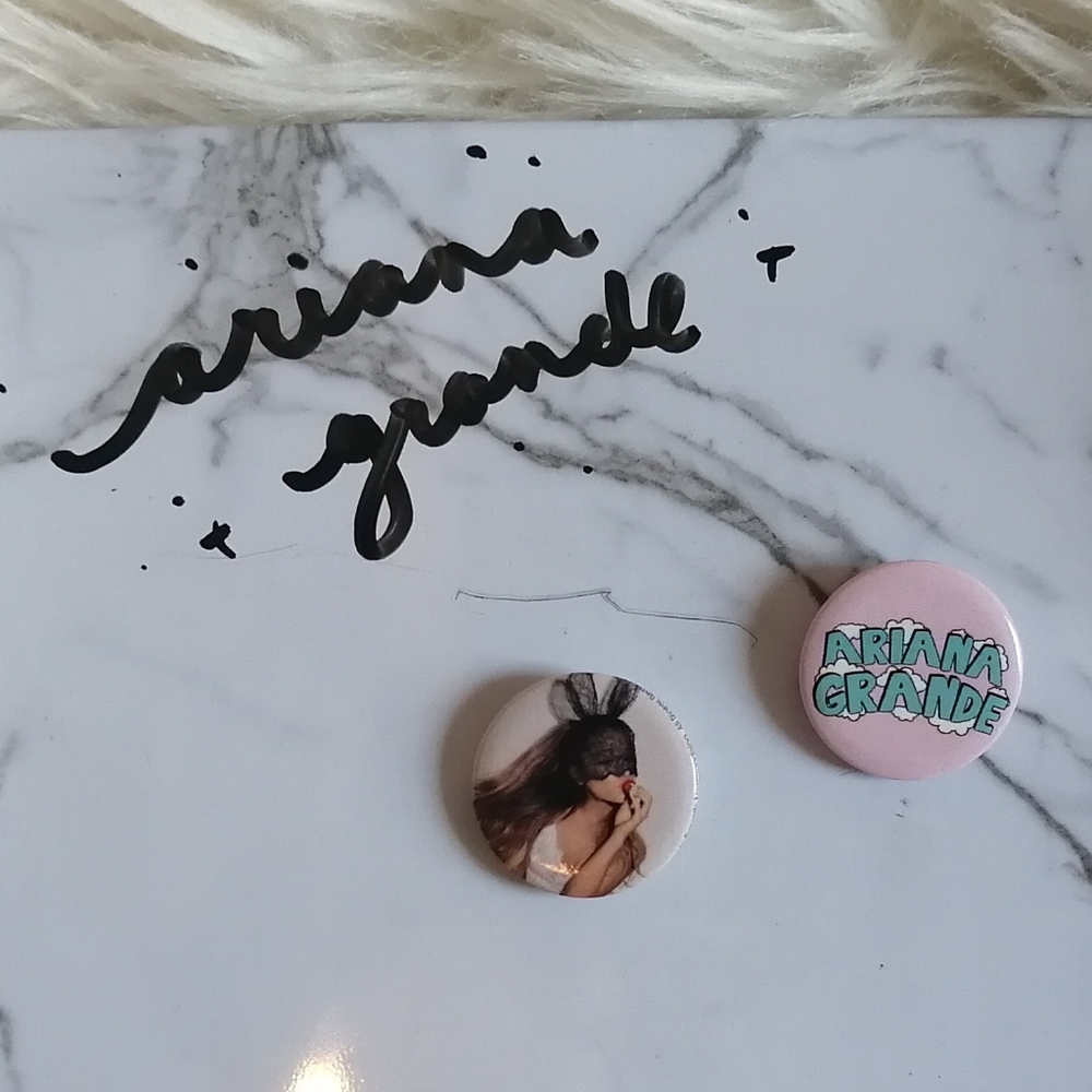 Ariana Grande Buttons: My Everything